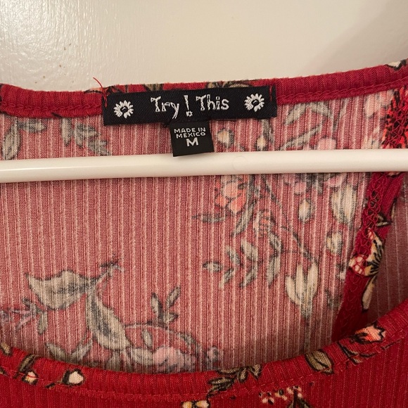 Women’s blouse - Picture 3 of 4